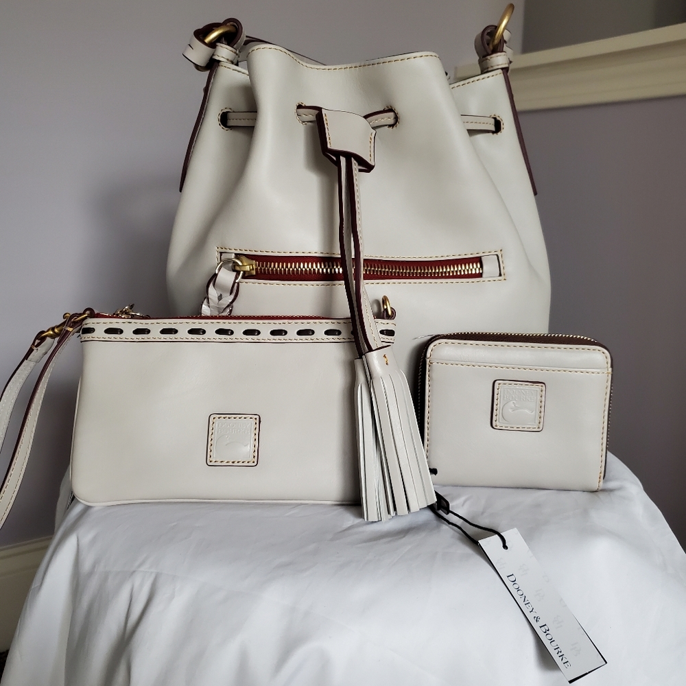 Dooney & Bourke Florentine Logan Drawstring & Accessories